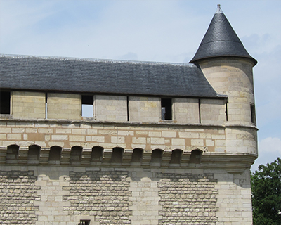 chateau de vincennes defensive walls keep