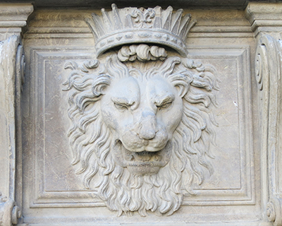 pitti palace lions florence