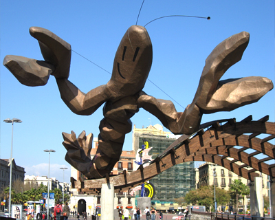 crayfish sculpture barcelona waterfront