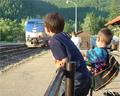 Kids waiting for the train 